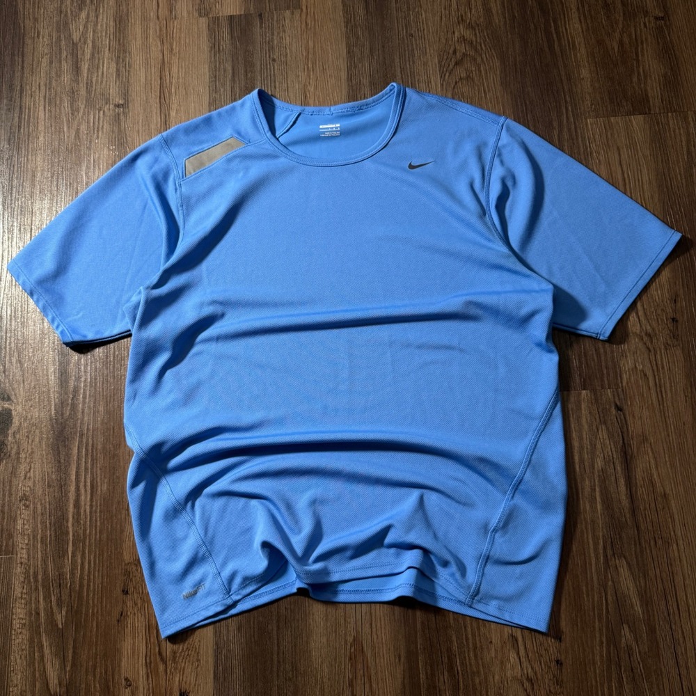 Nike Men's Short Sleeve Performance Tee Light Blue